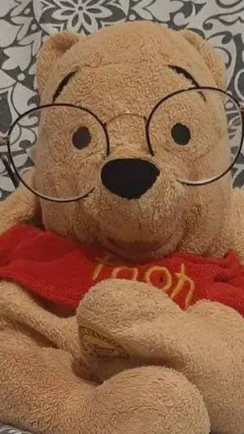 ai character: whats up Winnie  background
