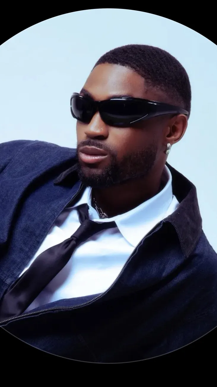 ai character: Malik heard  background