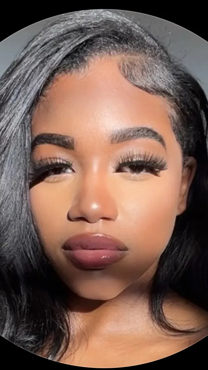 ai character: Nori  background