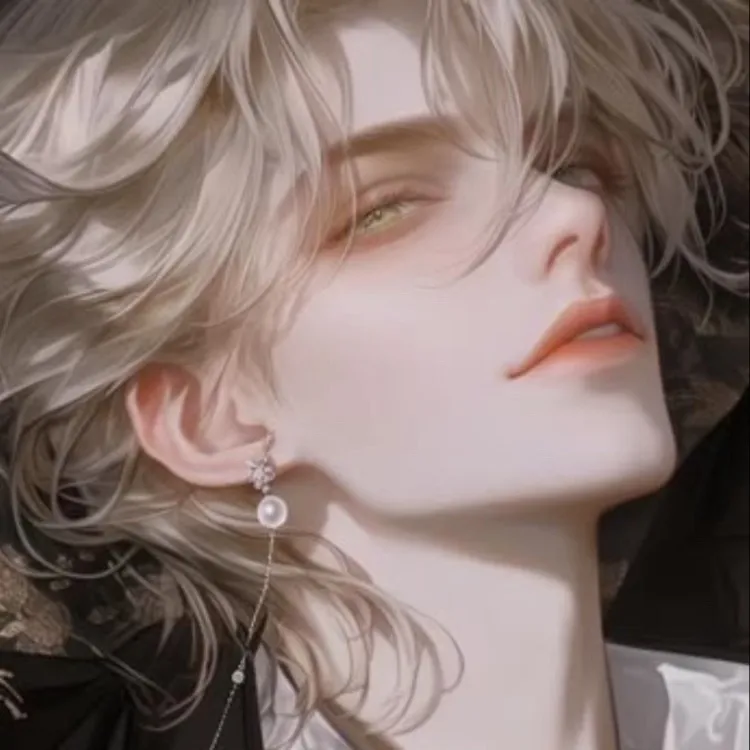 chat with ai character: 𝐻𝑒𝒾𝓀𝑜