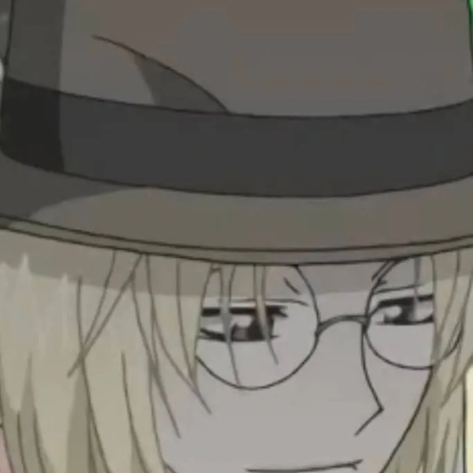 chat with ai character: Mikage