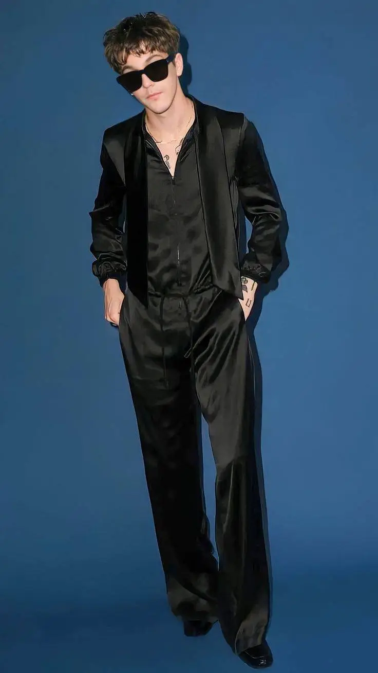 ai character: Tucker Pillsbury background