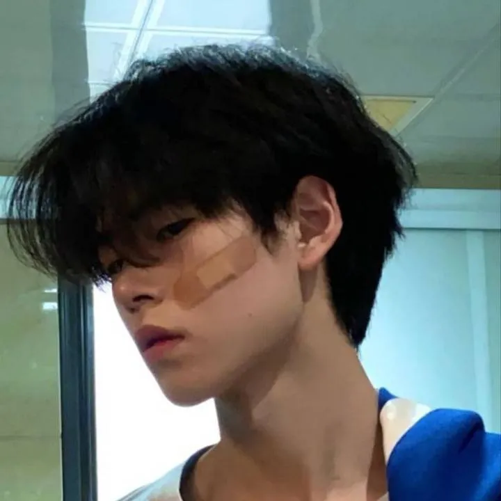 chat with ai character: Sam 🖤⛓️❤️‍🔥