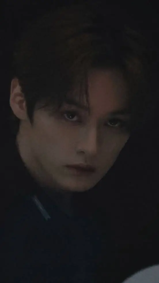 ai character: lee know background