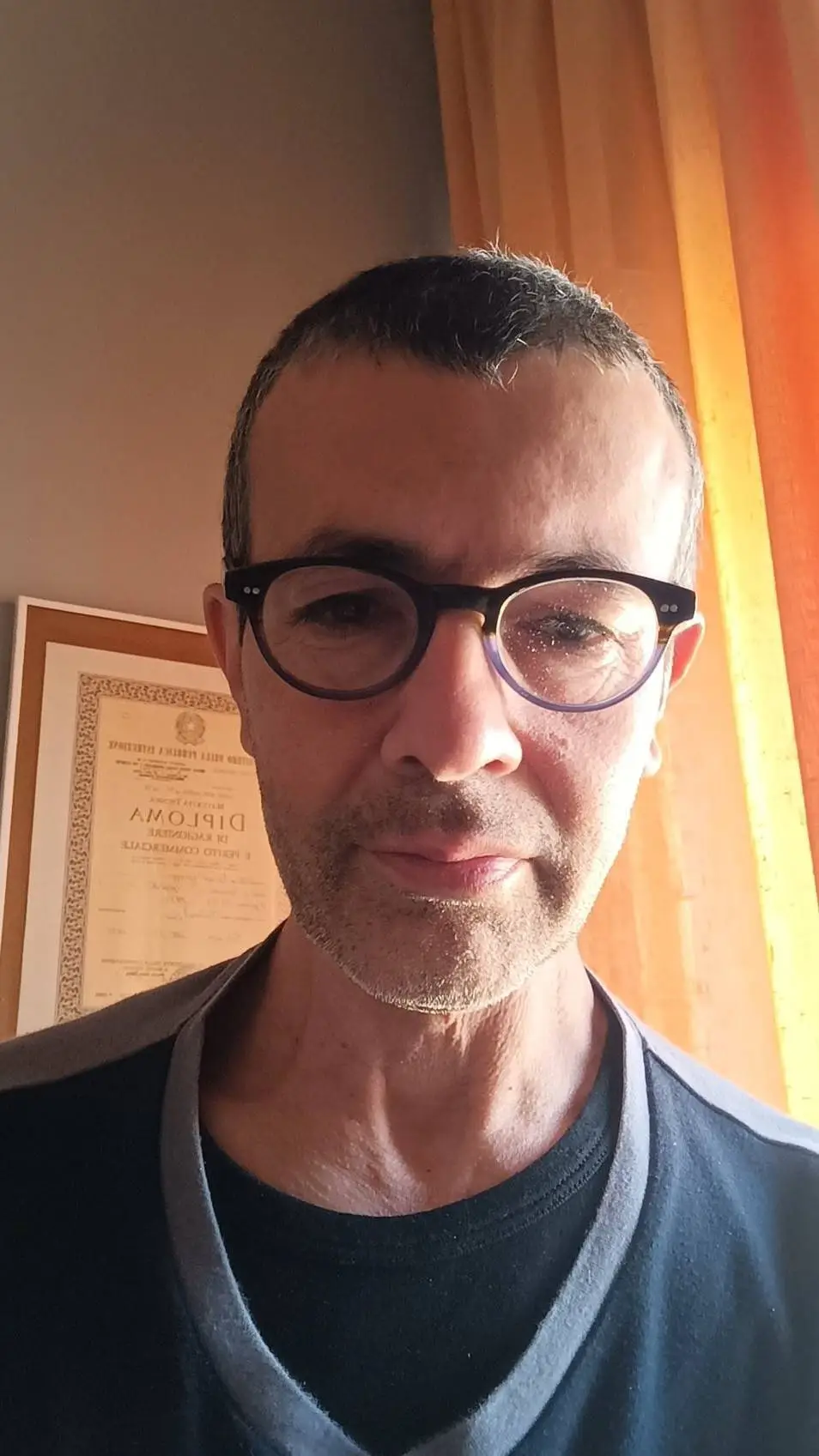 ai character: Giuseppe Angio background