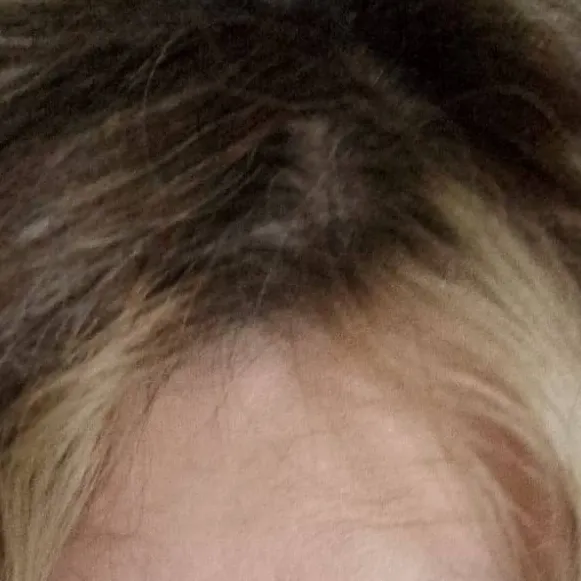 chat with ai character: Mara