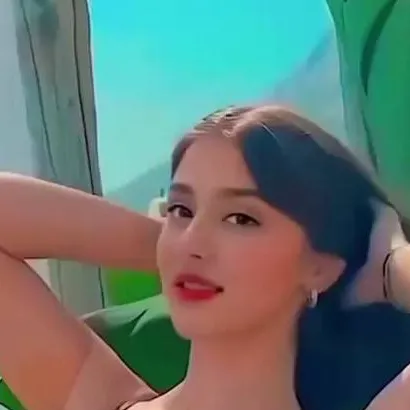 chat with ai character: sexy