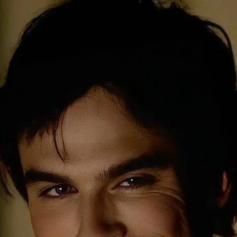 chat with ai character: Damon Salvatore 