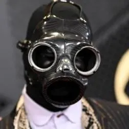 chat with ai character: 🎭 Sid Wilson🎭