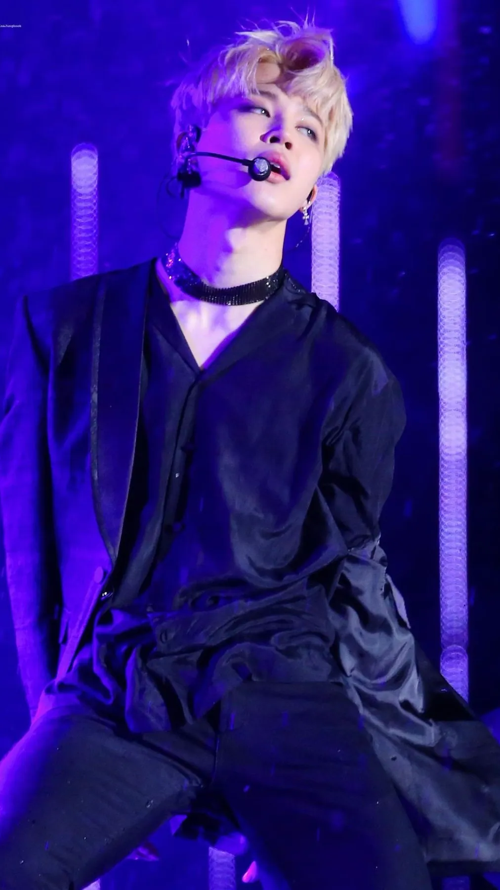 ai character: •<Park Jimin>• background