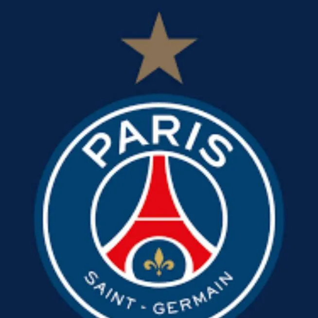 chat with ai character: psg