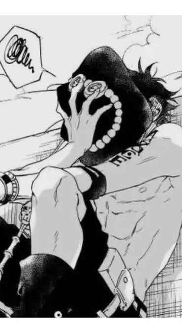 ai character: Whitebeard pirates background