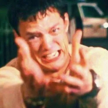 chat with ai character: Stu Macher