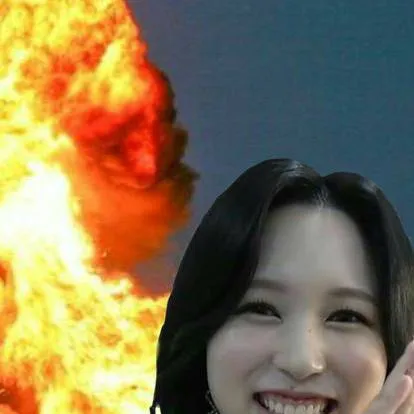 chat with ai character: mina x ????