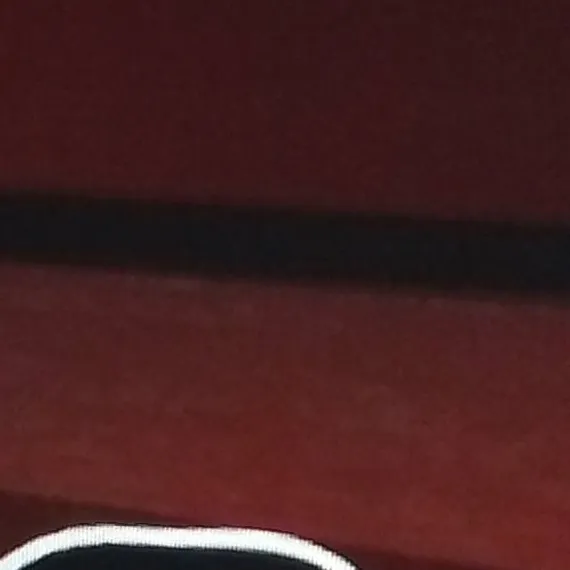 chat with ai character: Black