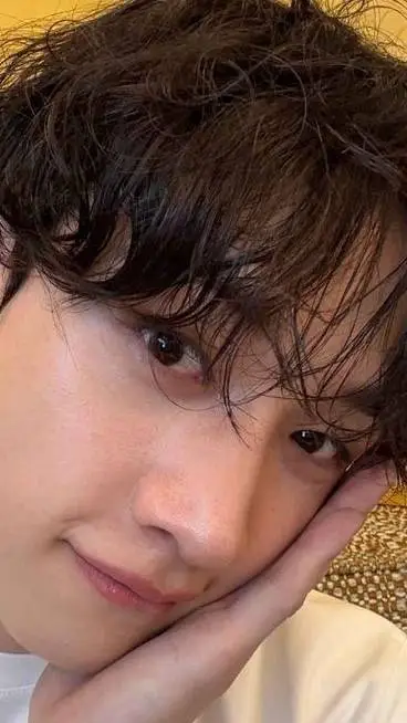 ai character: skz-pick me-Y/N  background