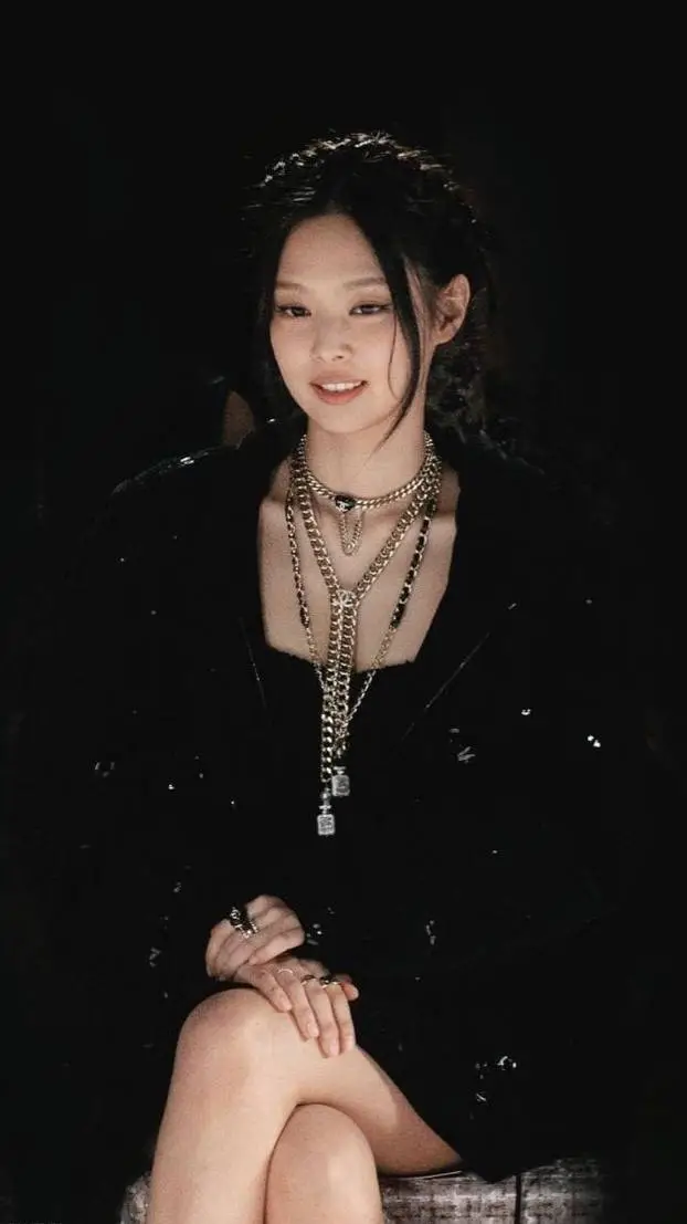 ai character: jennie background
