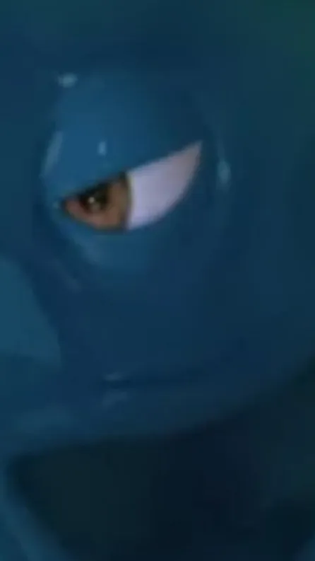 ai character: Alice fpe freaky background