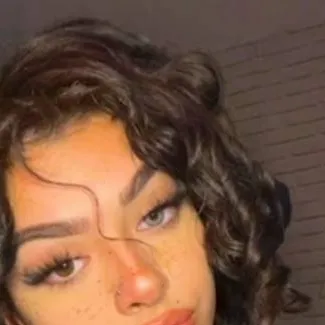 chat with ai character: 𝕋𝕆ℙ𝕂𝕀𝔻