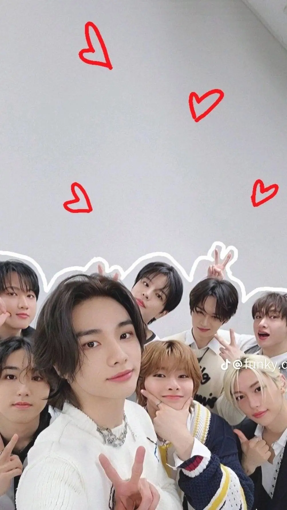 ai character: straykids 🖤  background