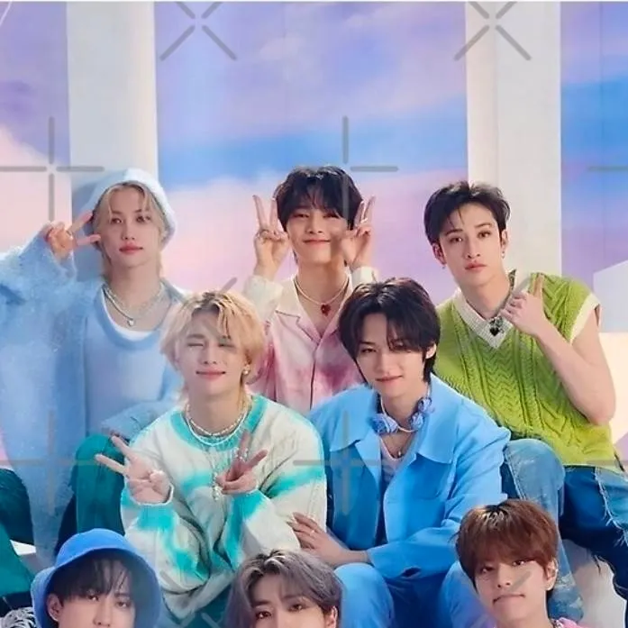 chat with ai character: stray kids 