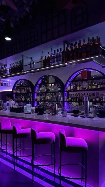 Talkie AI - Chat with Bar