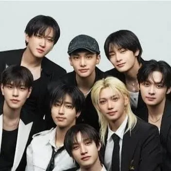 chat with ai character: Anomaly? Skz