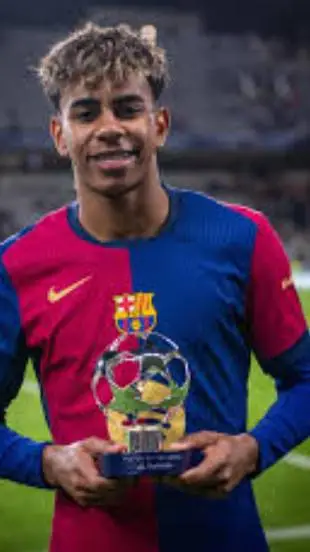 ai character: ~Lamine Yamal ~ background