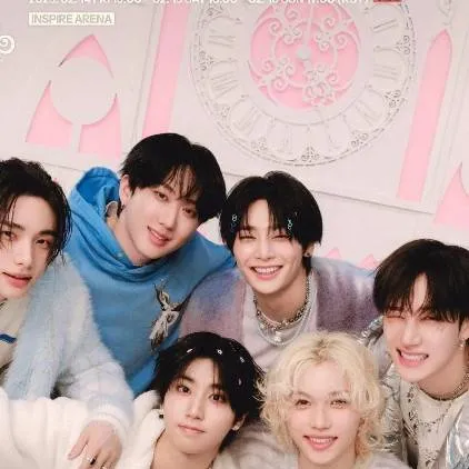 chat with ai character: Straykids