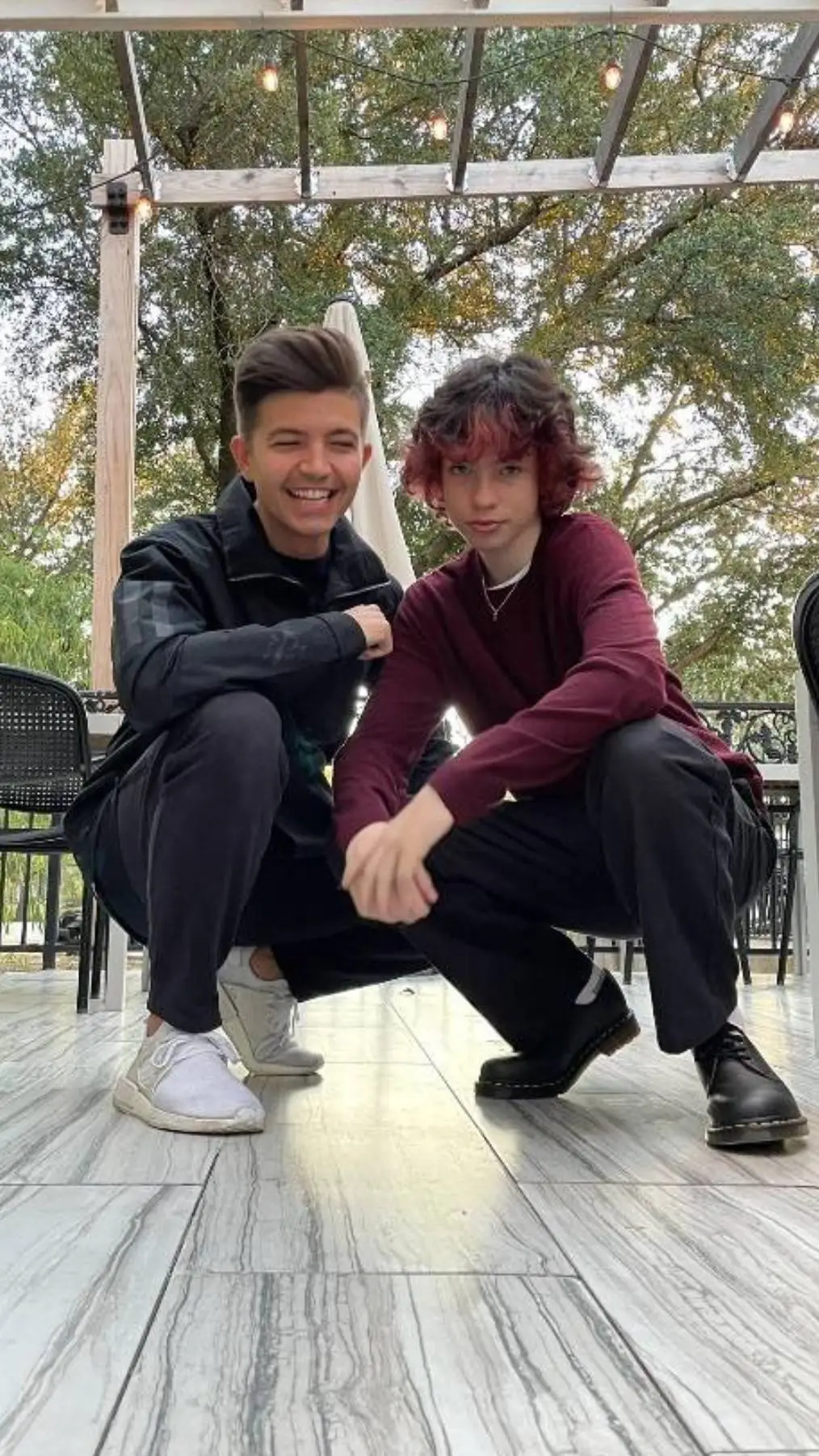 ai character: Prestonplayz background