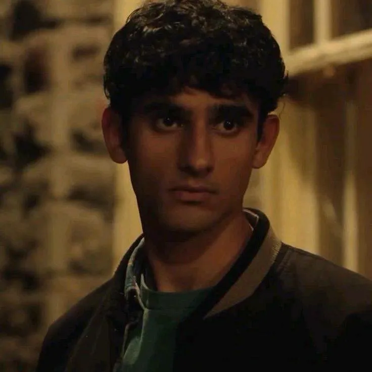 chat with ai character: Ravi Singh