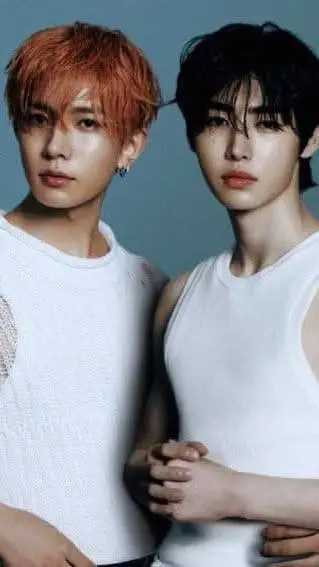 ai character: heehoon background