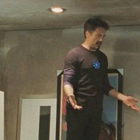 chat with ai character: Avengers