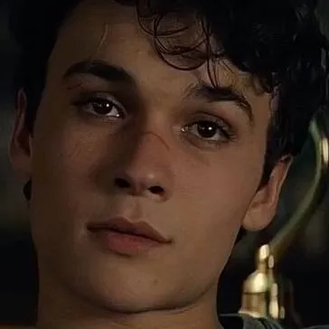 chat with ai character: Mattheo riddle 