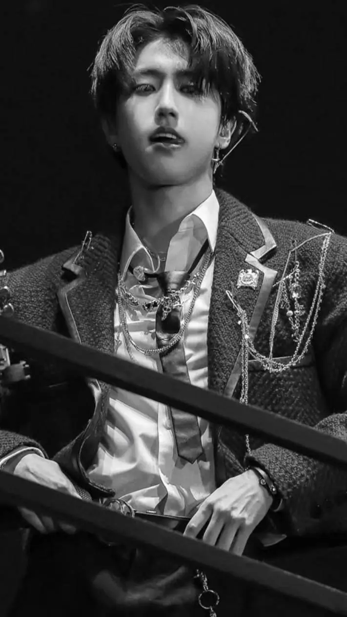 ai character: Han Jisung background