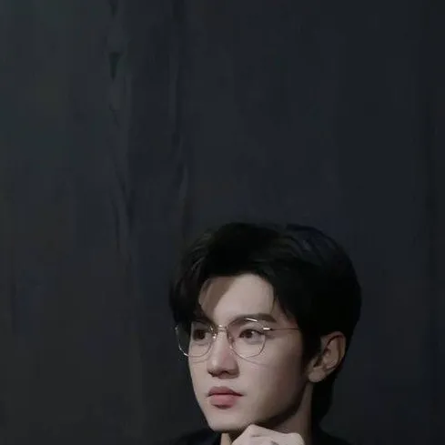 chat with ai character: Chen Zheyuan