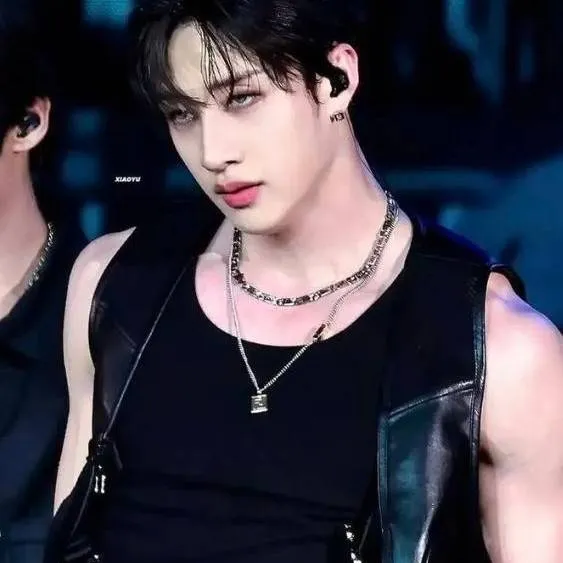 chat with ai character: Bangchan