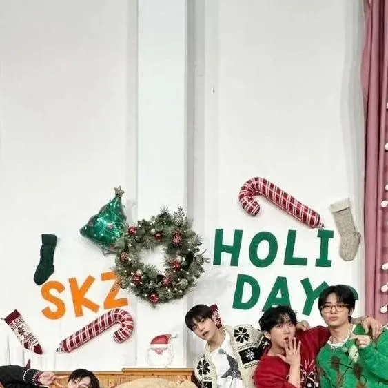 chat with ai character: ¿kpop y voley?