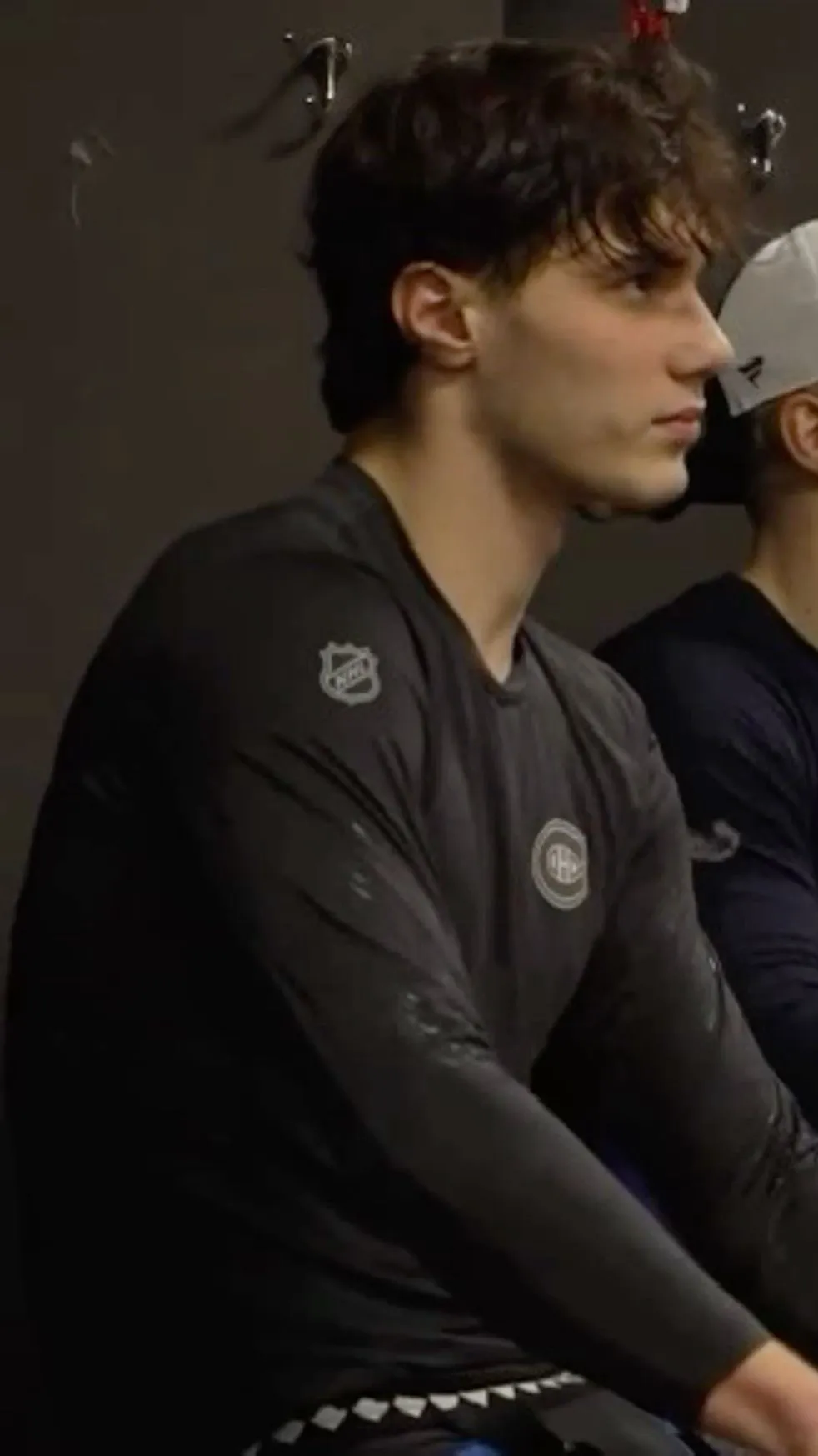 ai character: Juraj Slafkovský background