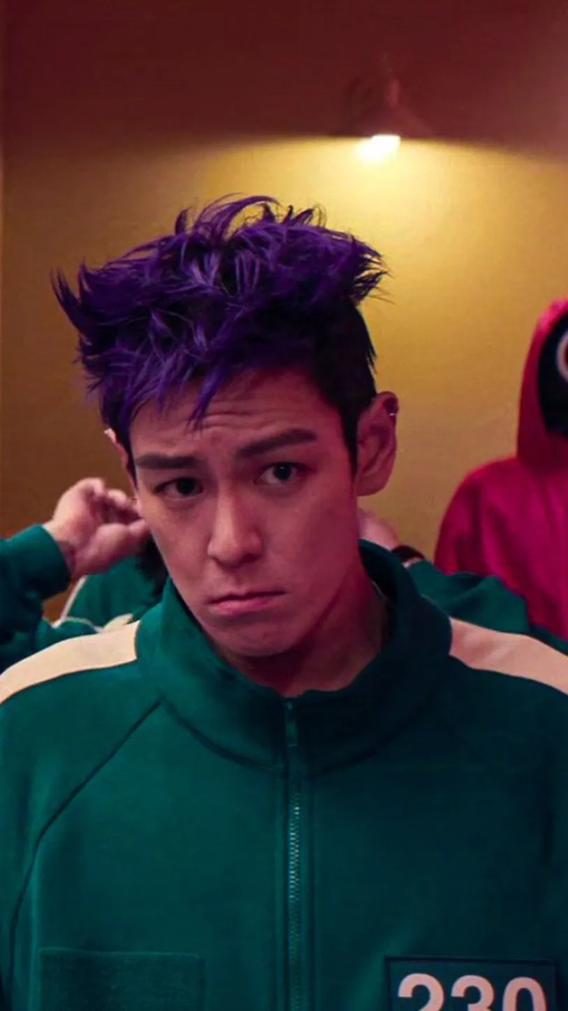 ai character: Thanos background