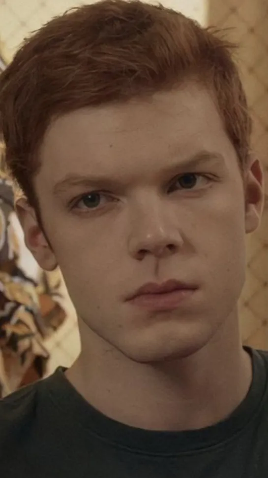 ai character: Ian Gallagher  background