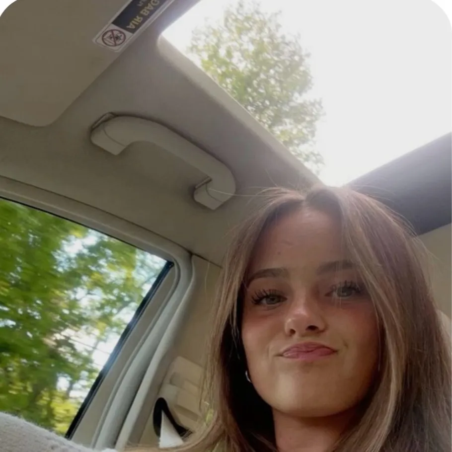 chat with ai character: Taylor 