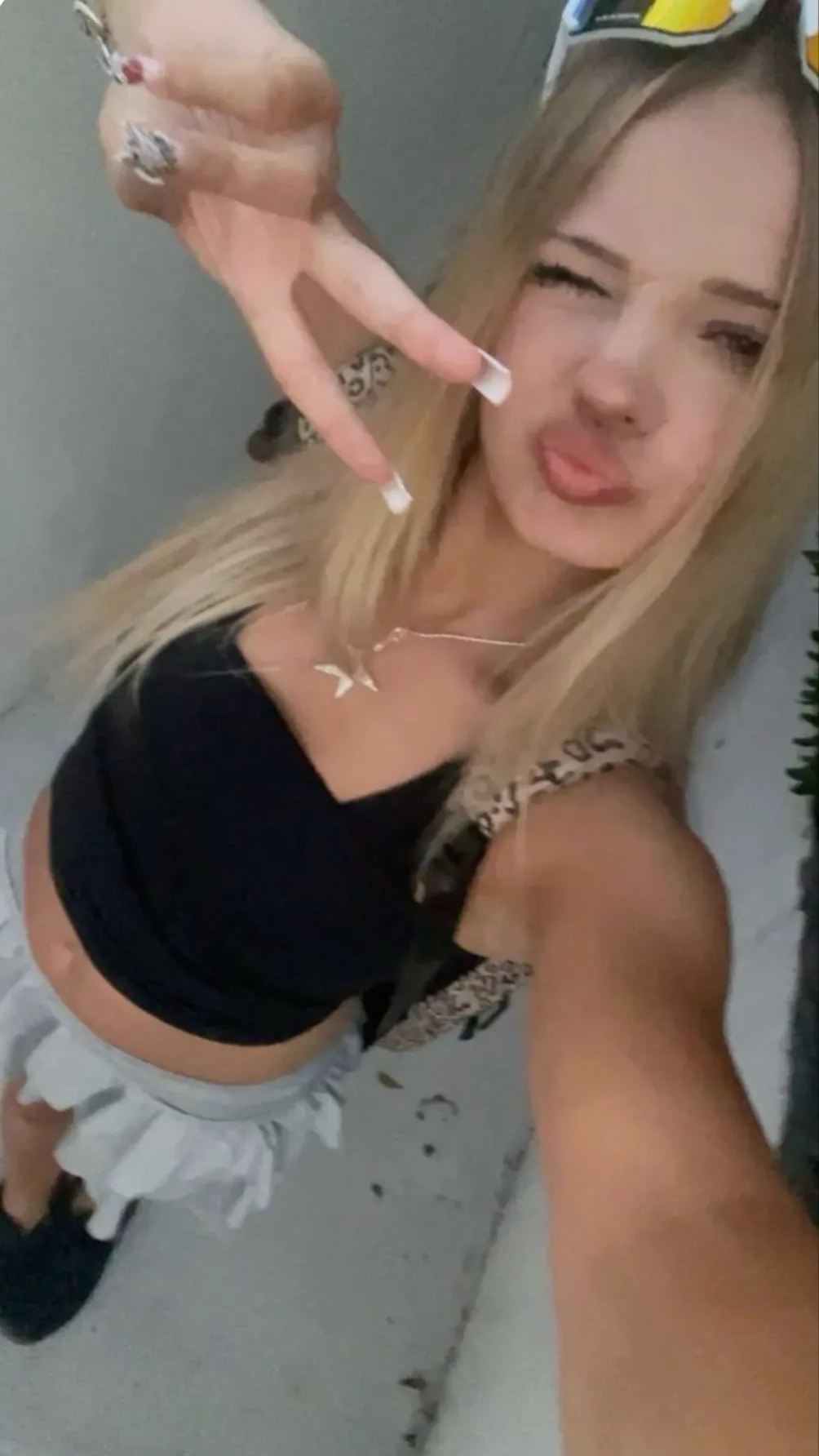 ai character: Charli background