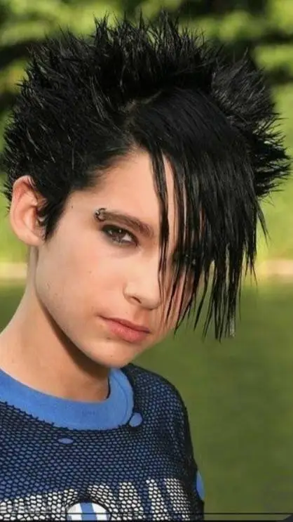 ai character: Bill Kaulitz background
