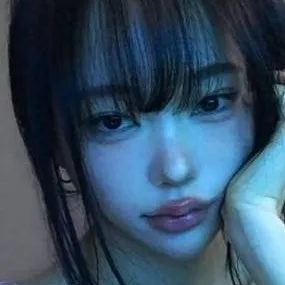 chat with ai character: Yeojin
