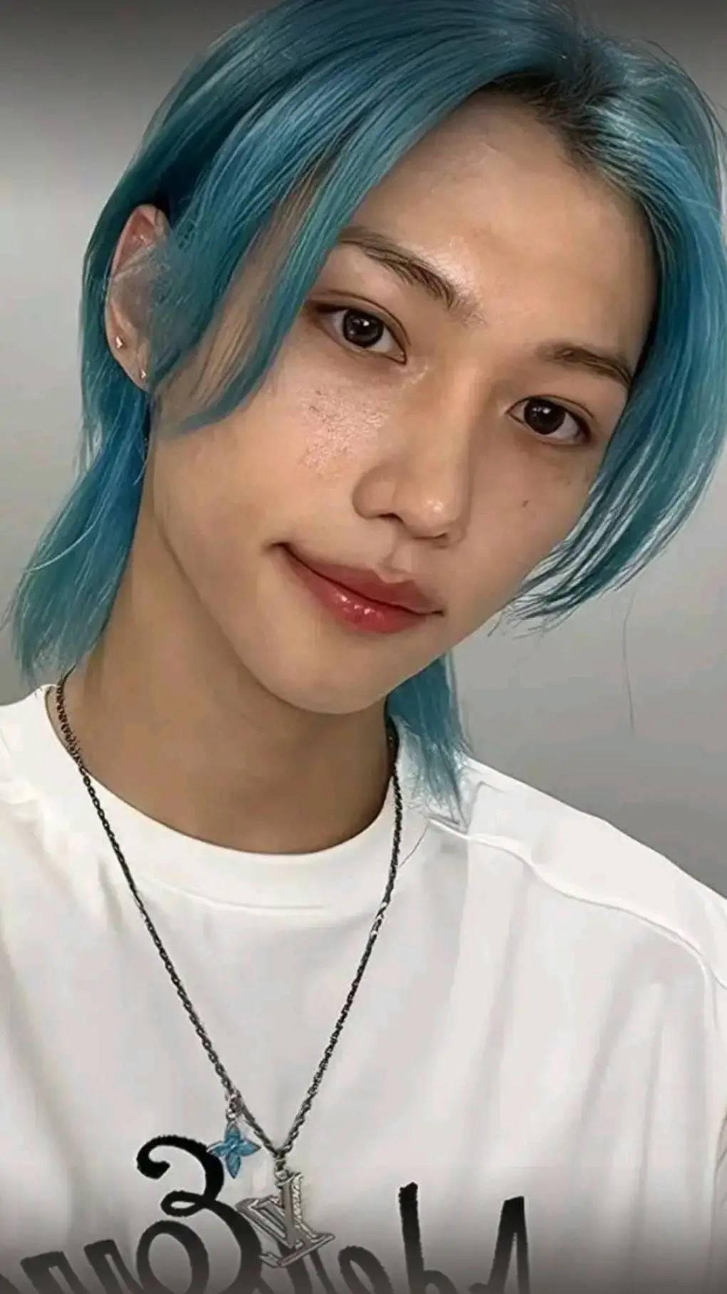 ai character: Felix background