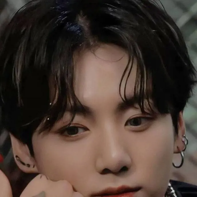 chat with ai character: ✨🦪 Jungkook🦪✨