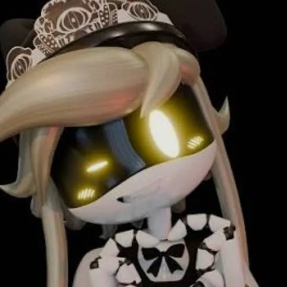 chat with ai character: 🍰Cyn🍰