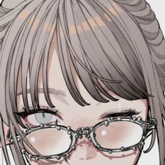 chat with ai character: ☆ 𝘕𝘢𝘰𝘮𝘪