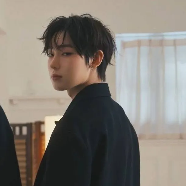 chat with ai character: kim sunoo